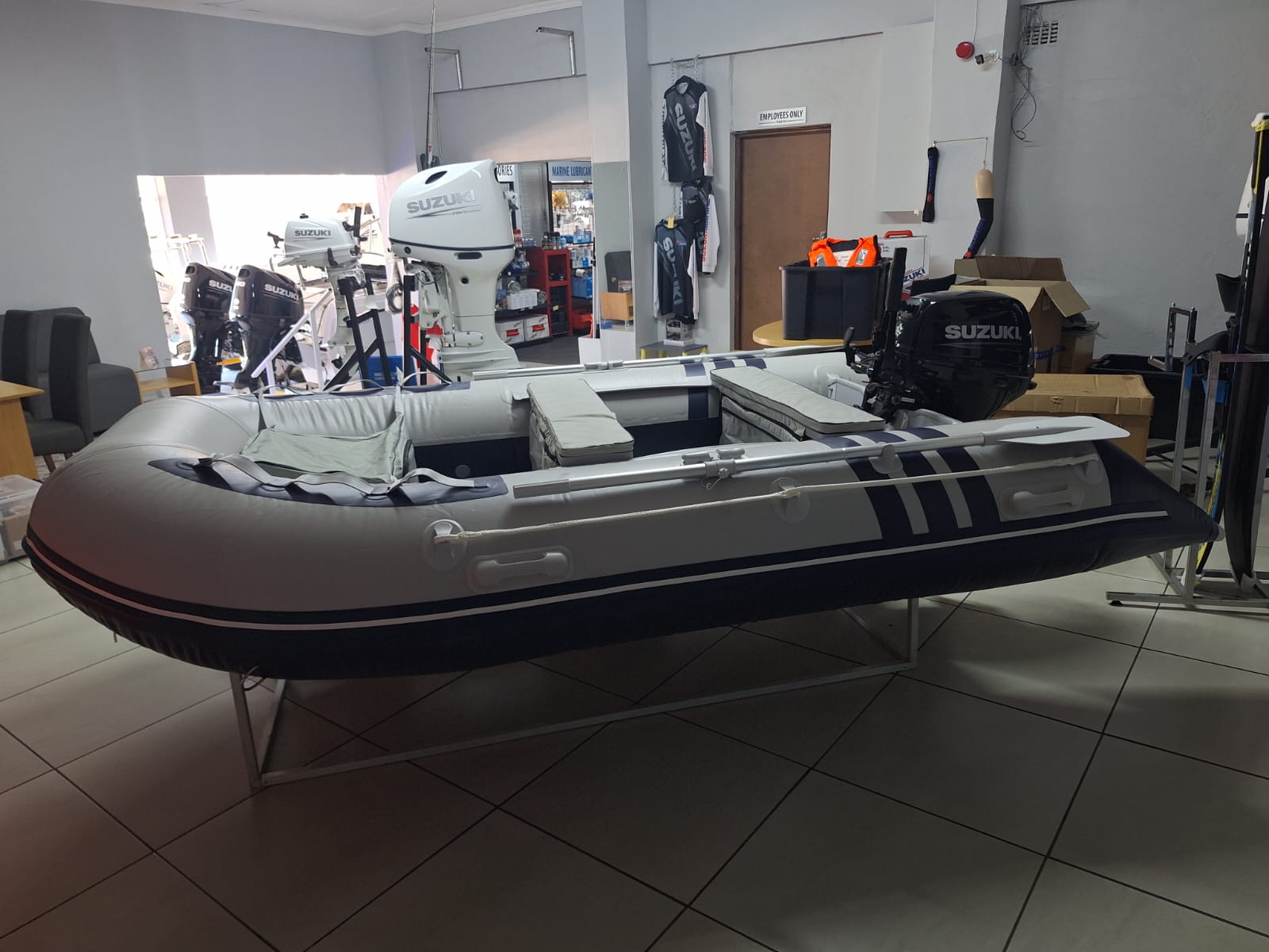 3M FOLDABLE RUBBERDUCK + DF9.9BTS SUZUKI 4-STROKE - Image 7