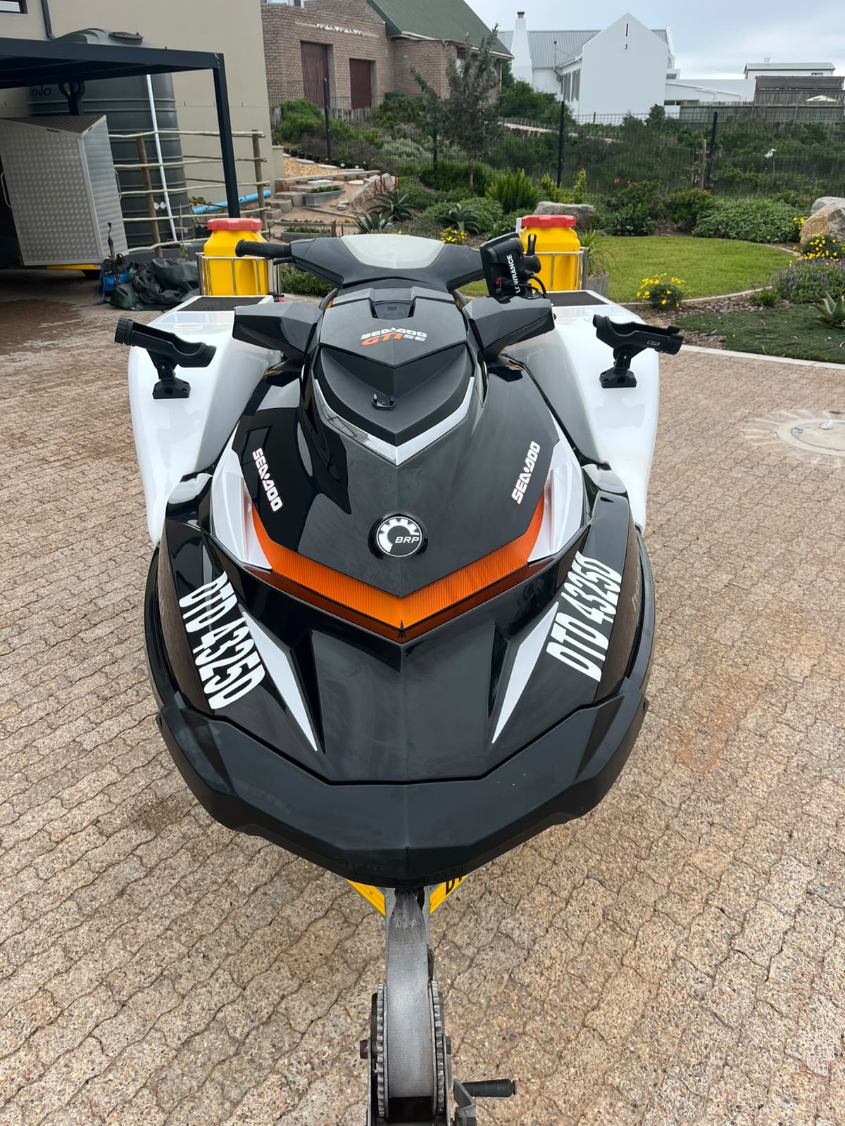 155 GTi SEADOO JETSKI ON TRAILER - Image 9