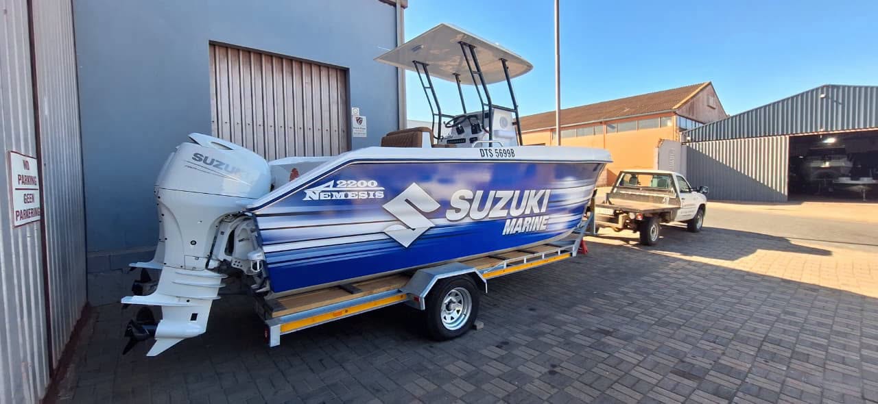 2200 NEMESIS WITH 2 X DF100BTX SUZUKI 4-STROKES - Image 4